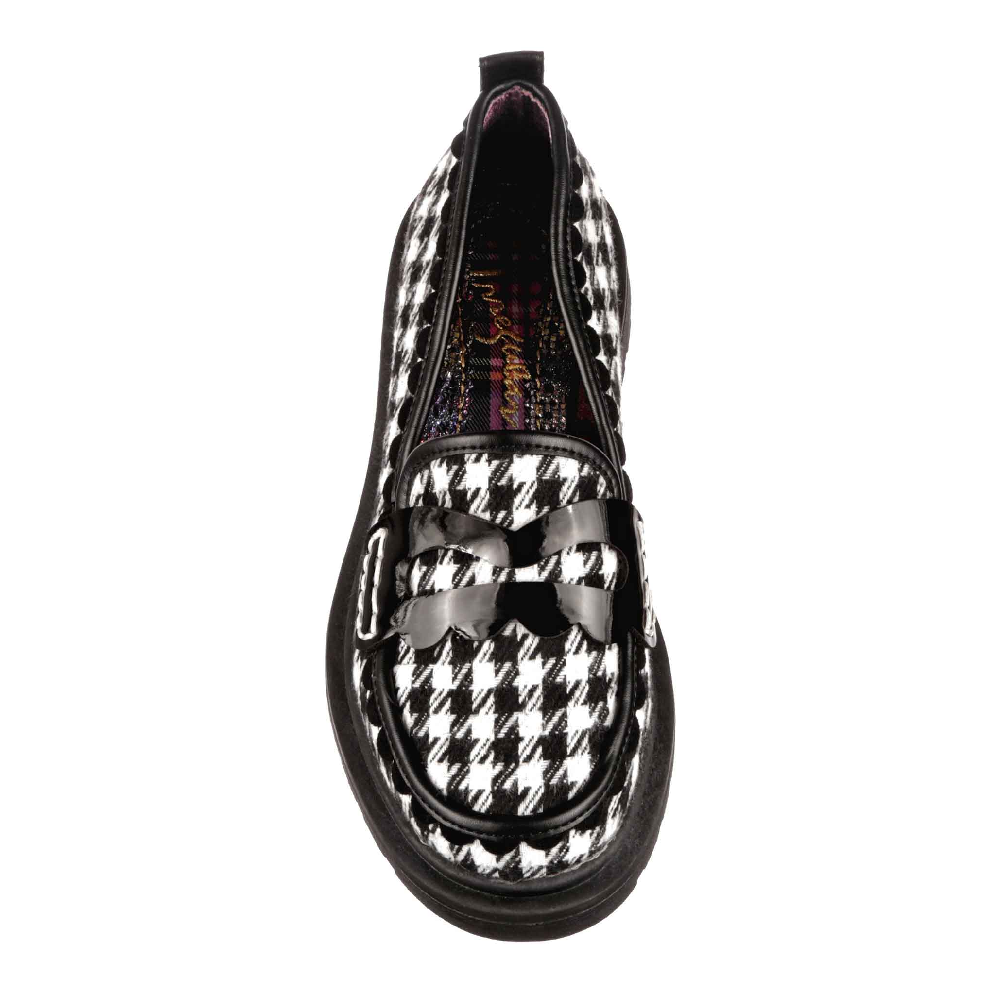 Old Dawg Flat Loafers Irregular Choice